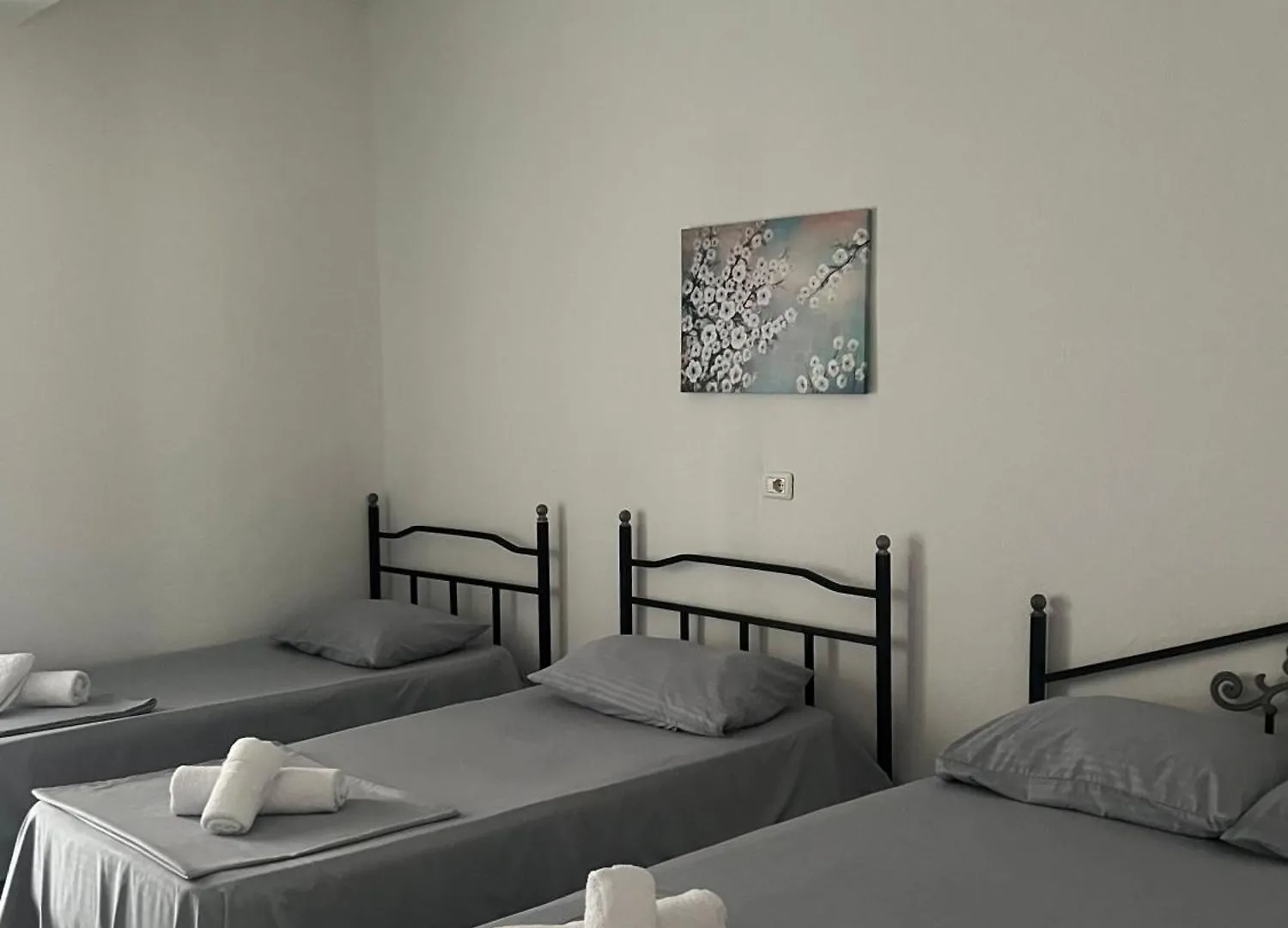 Guest House L&B Durres Albania