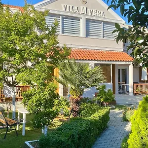 M Vera With Kitchen And Durres