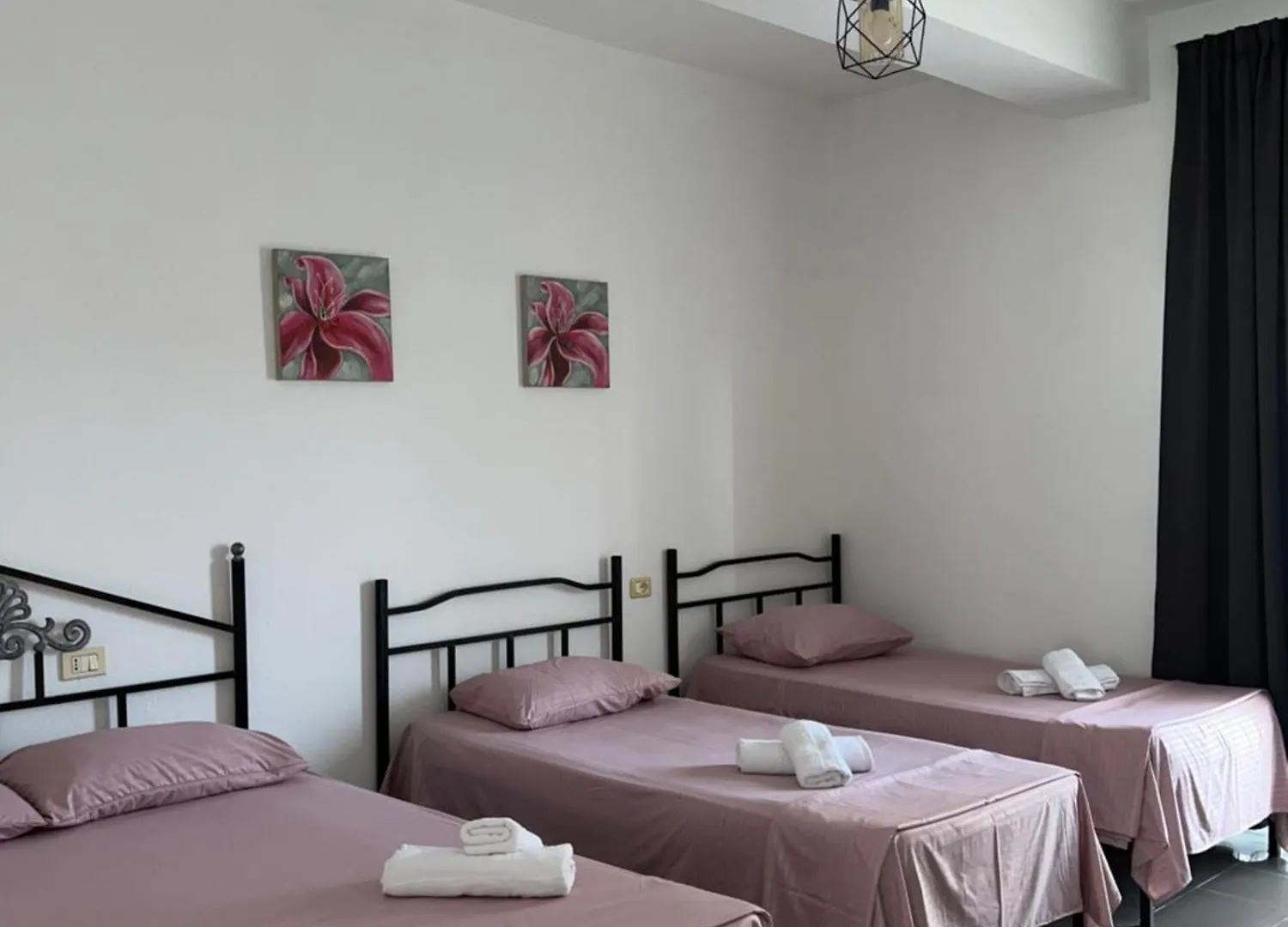 Guest House L&B Durres Albania