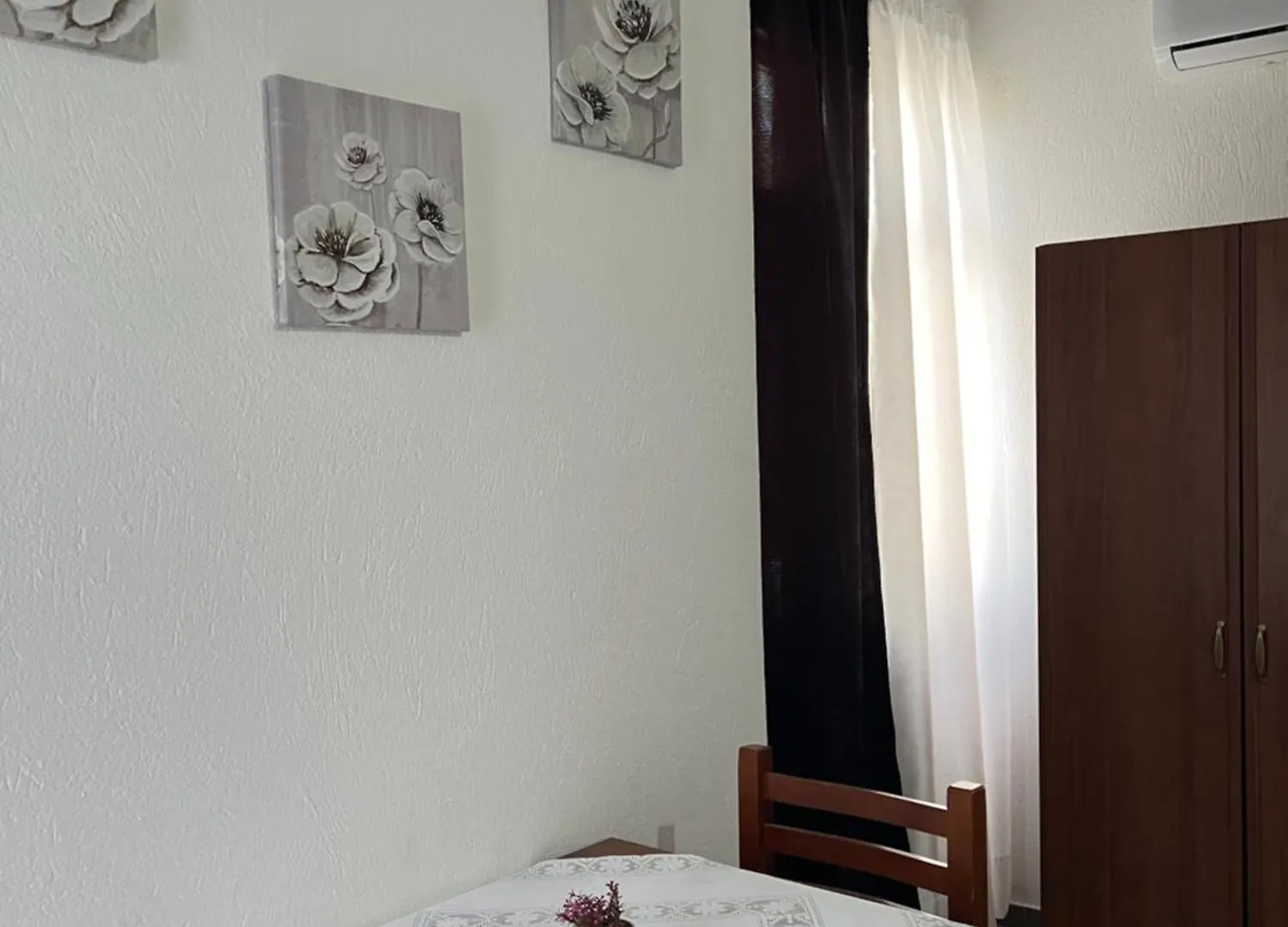 Guest House L&B Durres